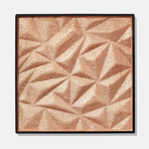 Mary Kay Other - Mary Kay Special Edition Highlighter Illuminator Golden Glow